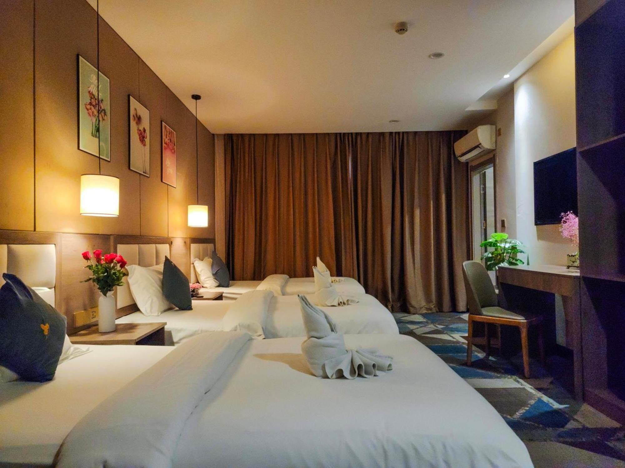 889 Boutique Hotel Phnom Penh Exterior photo