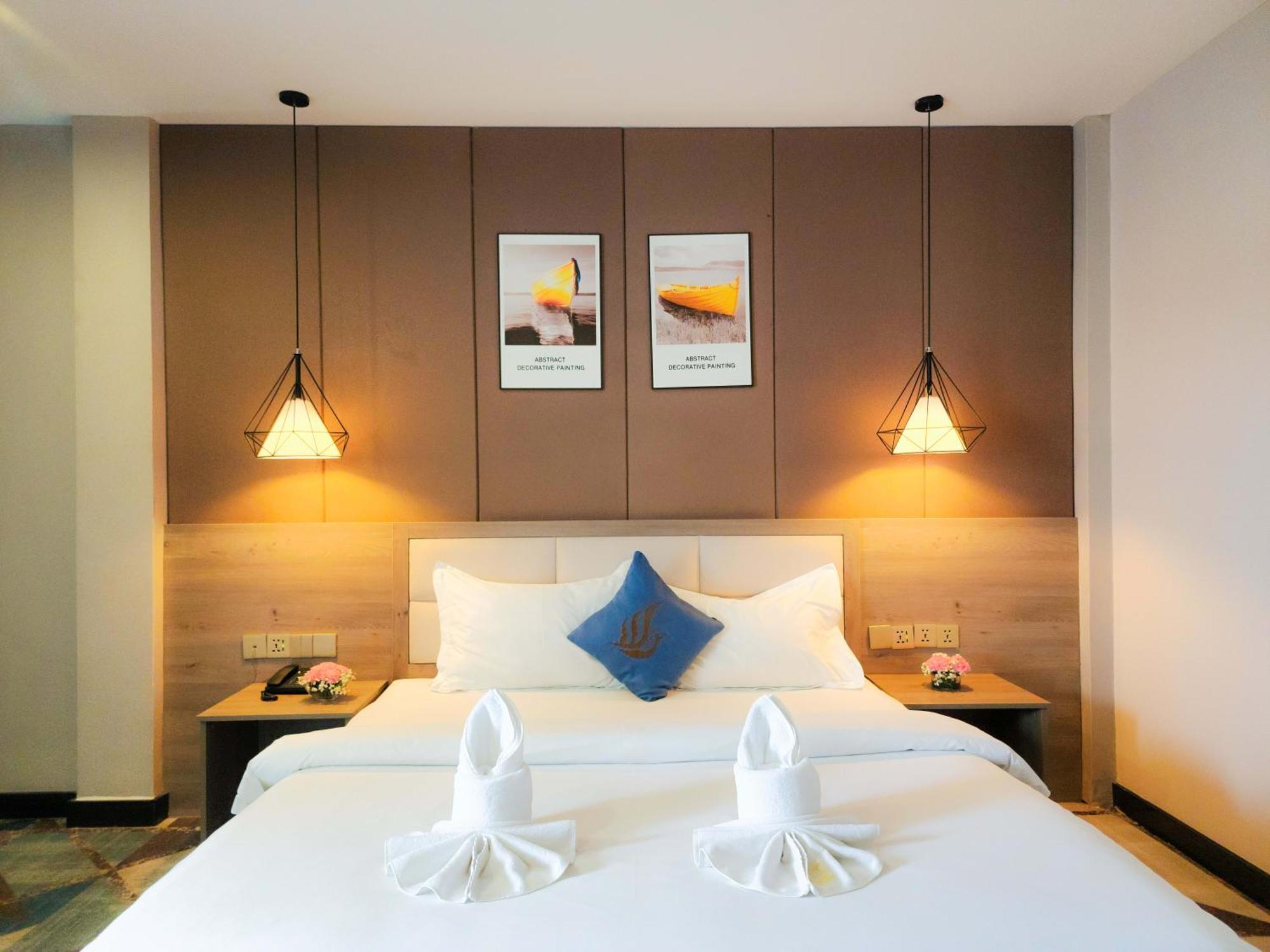 889 Boutique Hotel Phnom Penh Exterior photo