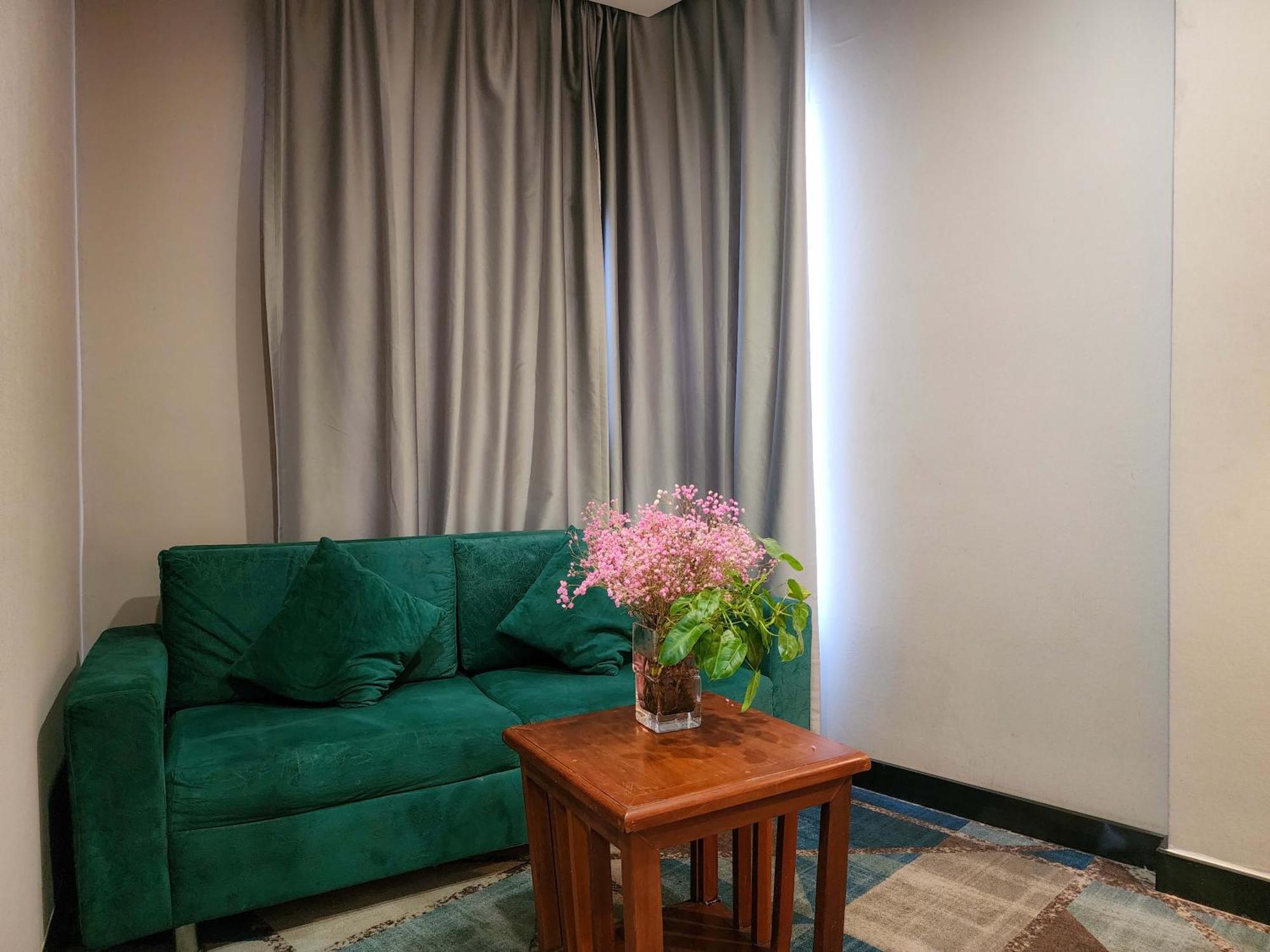 889 Boutique Hotel Phnom Penh Exterior photo